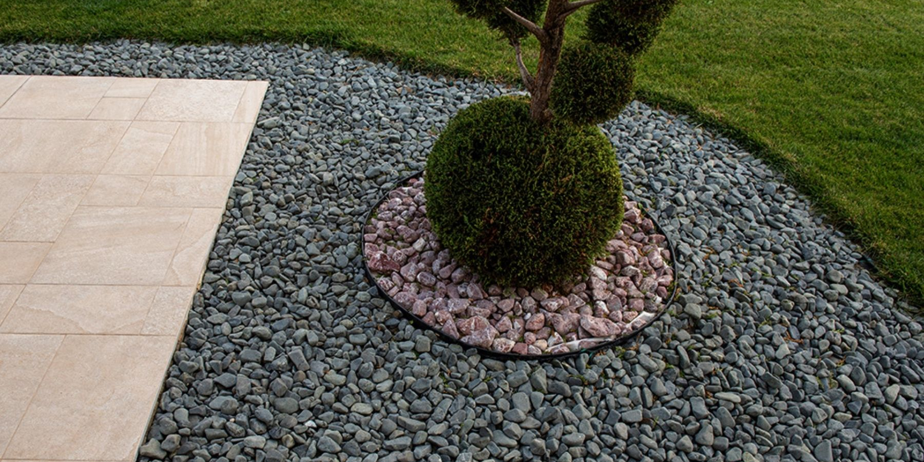 large decorative pebbles