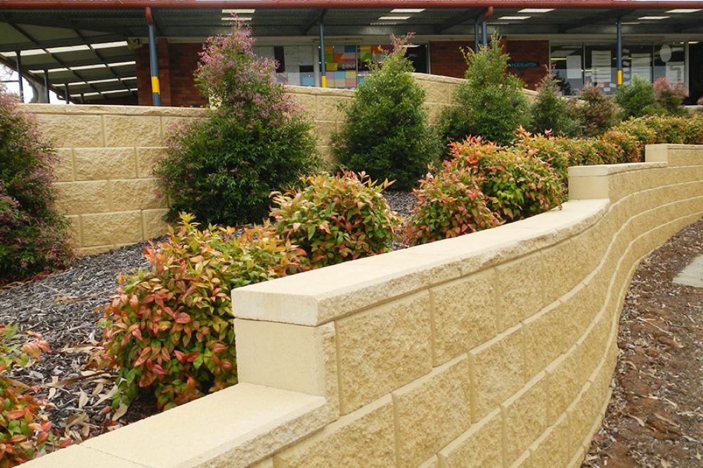 Tasman™ Retaining Wall System