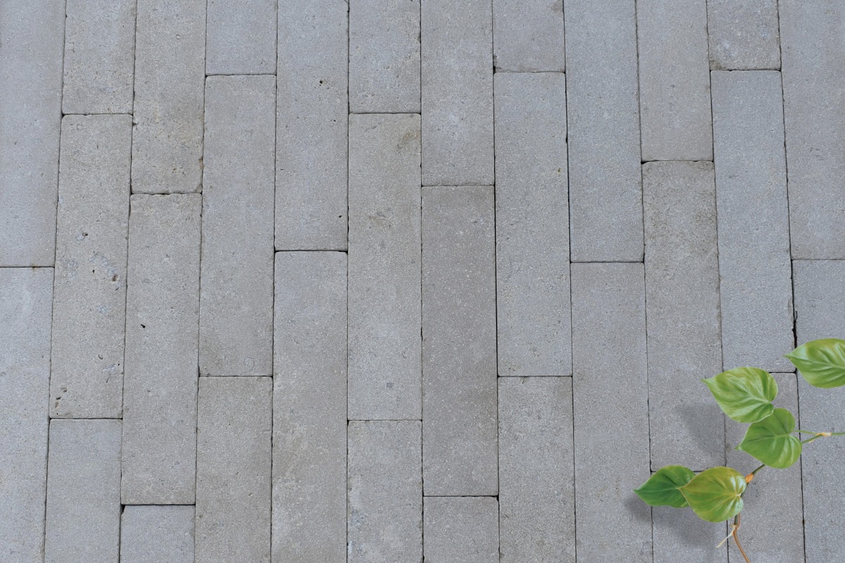 Senai Pearl Tumbled Slimline Pavers