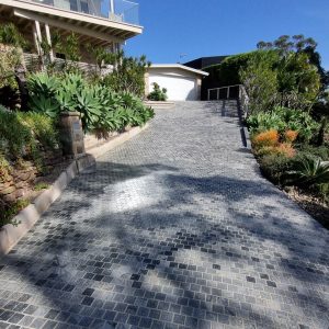 Landscape Grey Cobblestone